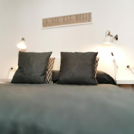 Mitjana Plaza Apartamento Málaga Exterior foto