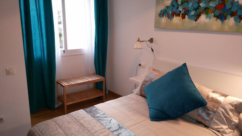 Mitjana Plaza Apartamento Málaga Exterior foto
