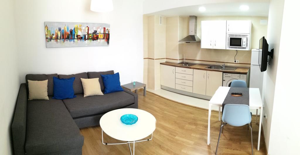 Mitjana Plaza Apartamento Málaga Exterior foto