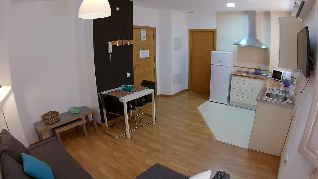 Mitjana Plaza Apartamento Málaga Exterior foto