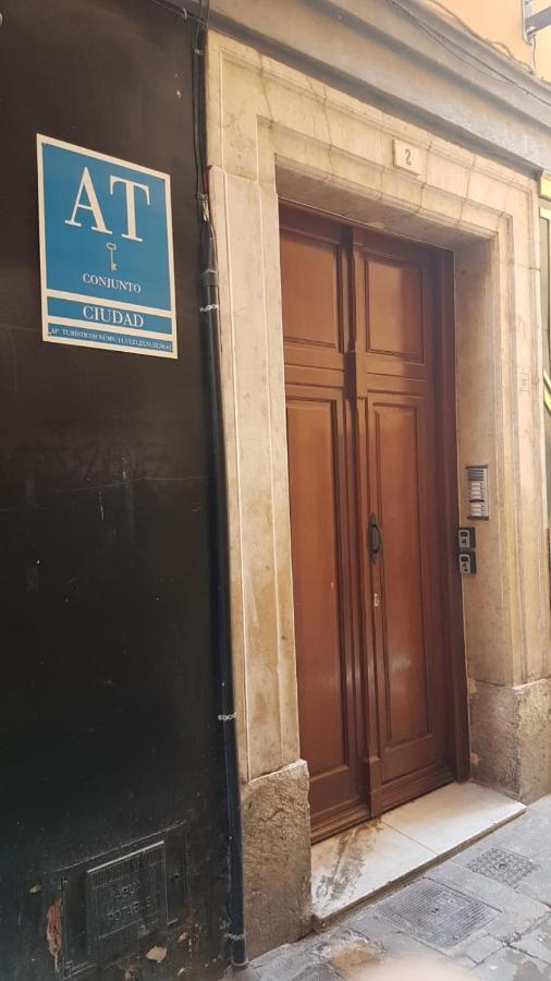 Mitjana Plaza Apartamento Málaga Exterior foto